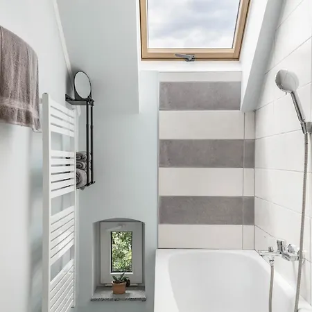 דירה Mit Grossem Garten לינדו