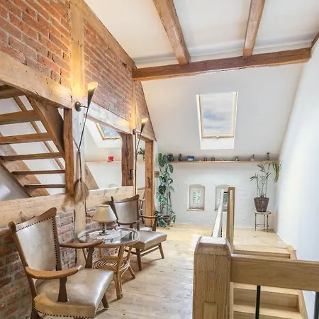 Mit Grossem Garten شقة *