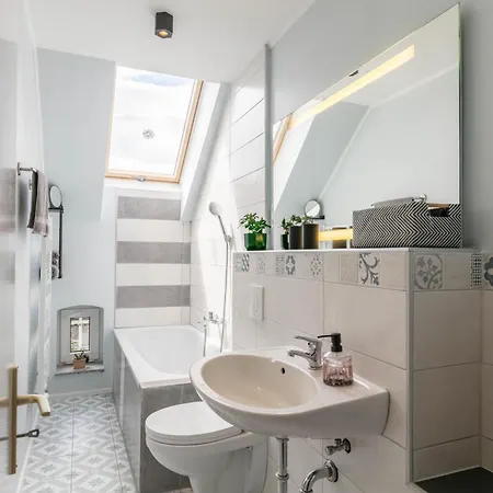 شقة Mit Grossem Garten ليندو