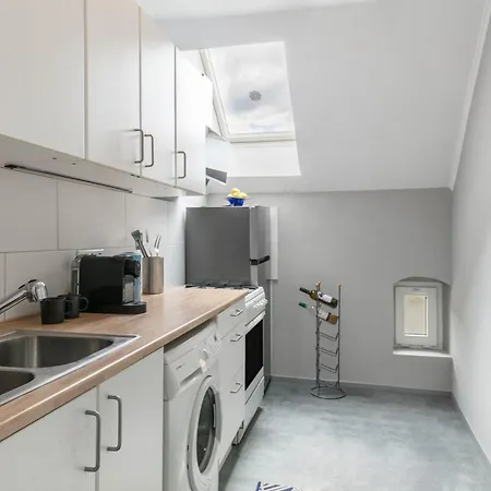 Mit Grossem Garten Apartament *
